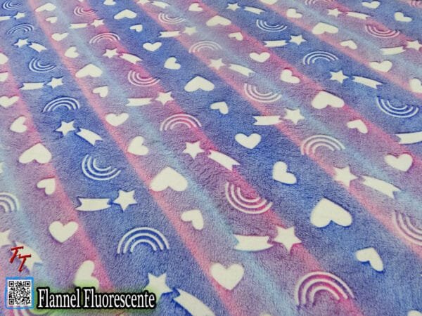 Flannel Fluorescente Corazones #1